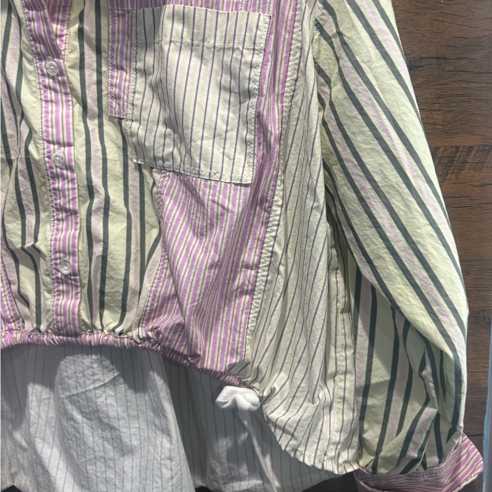 Anthropologie Striped Drawstring Button-Front Blouse. Size M (can fit up to XL) - Picture 7 of 10